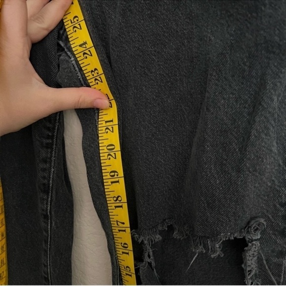 Free People Good Times Relaxed Skinny Jeans in Black Size: 30 - Picture 13 of 15